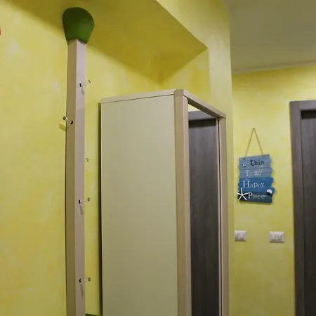 50mt Dal Mare E Dalla Stazione Apartment